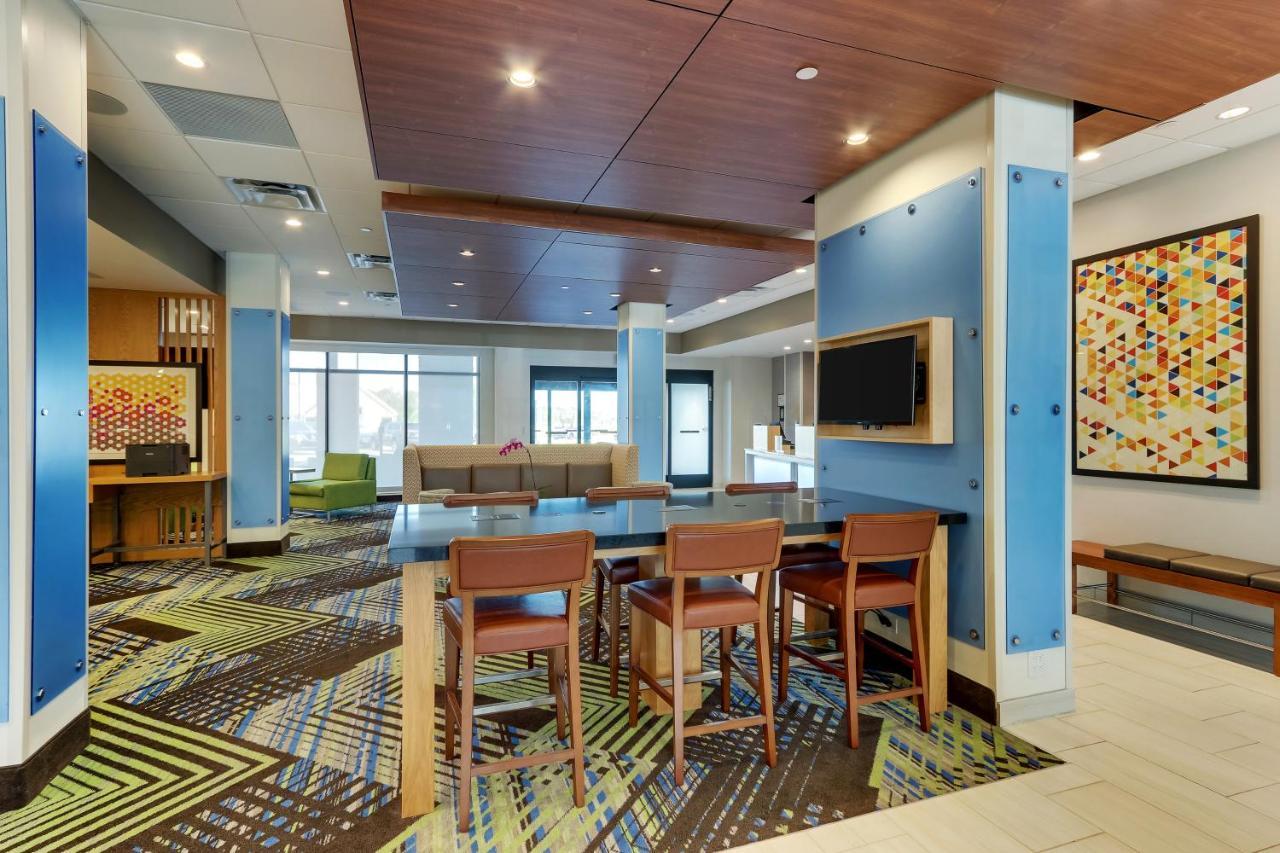 Holiday Inn Express - Wilmington - Porters Neck By Ihg Eksteriør bilde