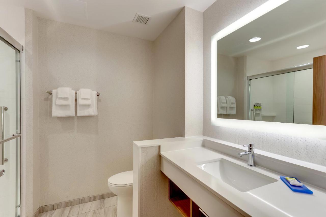 Holiday Inn Express - Wilmington - Porters Neck By Ihg Eksteriør bilde